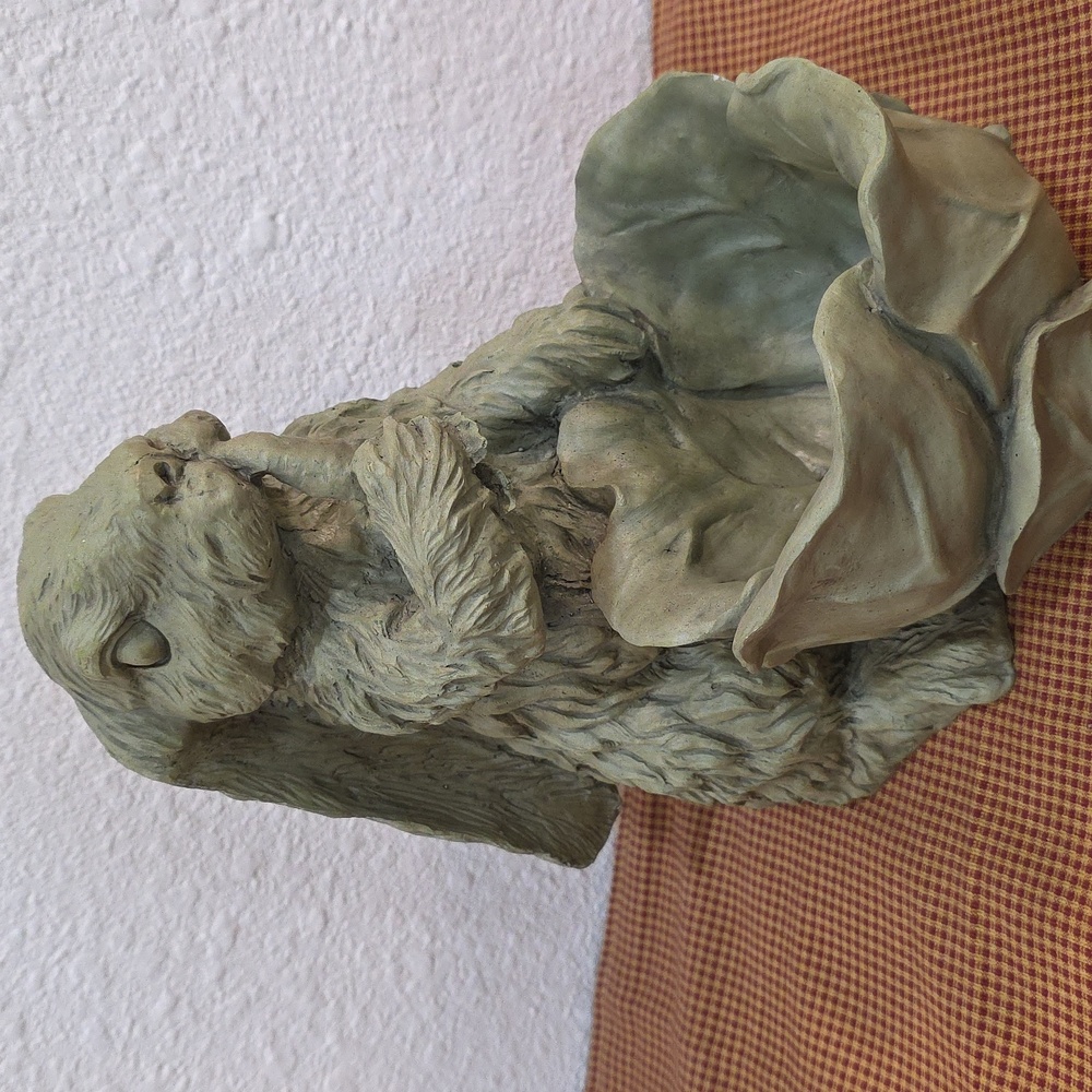 Home Interiors Rare Bunny Cabbage Planter New Condition